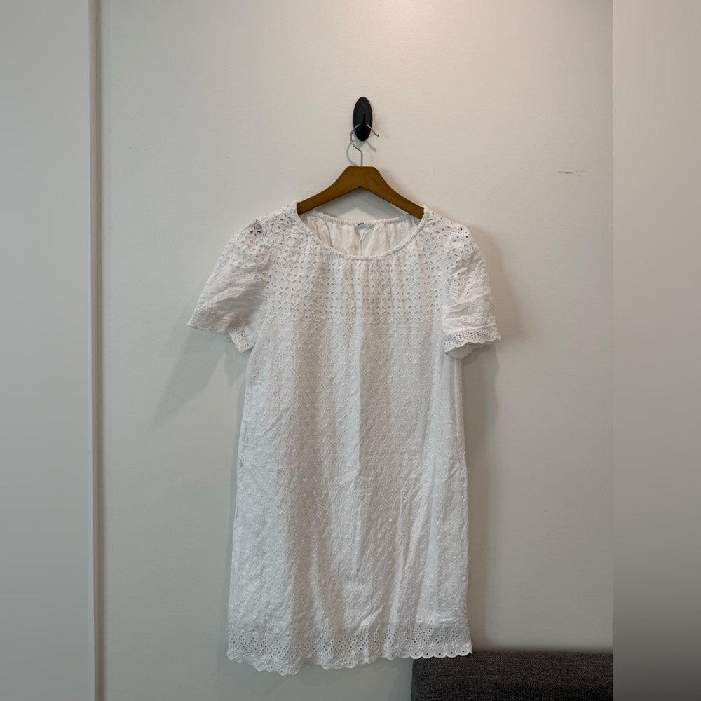 GAP White Eyelet Short Sleeve Dress